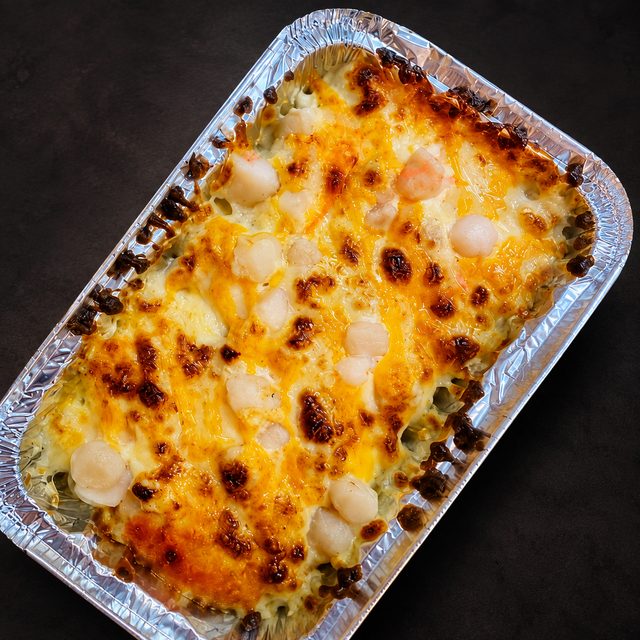 Cheesy Baked Spicy Scallop